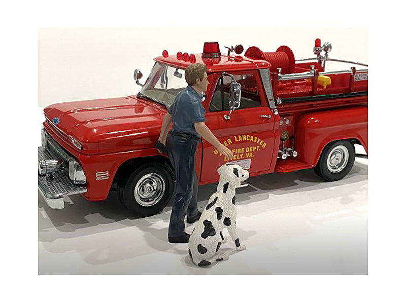 &quot;Firefighters&quot; Fire Dog Training Figures (Trainer and Dog) for 1/24 Scale Models by American Diorama