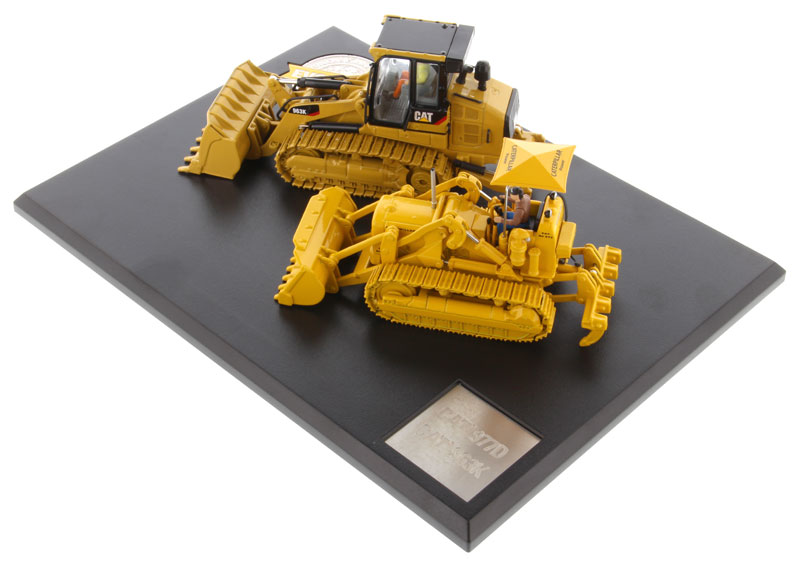 CAT Caterpillar 977D Traxcavator (Circa 1955-1960) and CAT Caterpillar 963K Track Loader (Current) with Operators &quot;Evolution Series&quot; 1/50 Diecast Models by Diecast Masters