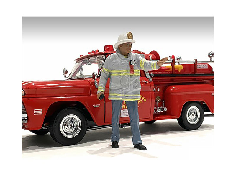 &quot;Firefighters&quot; Fire Captain Figure for 1/24 Scale Models by American Diorama