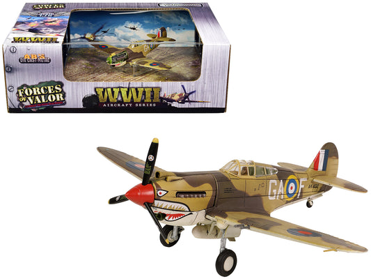 Curtiss P-40B Tomahawk MK IIB Aircraft Fighter &quot;112 Squadron (Royal Air Force) AK402 GA-F North Africa&quot; (October 1941) &quot;WW2 Aircrafts Series&quot; 1/72 Diecast Model by Forces of Valor