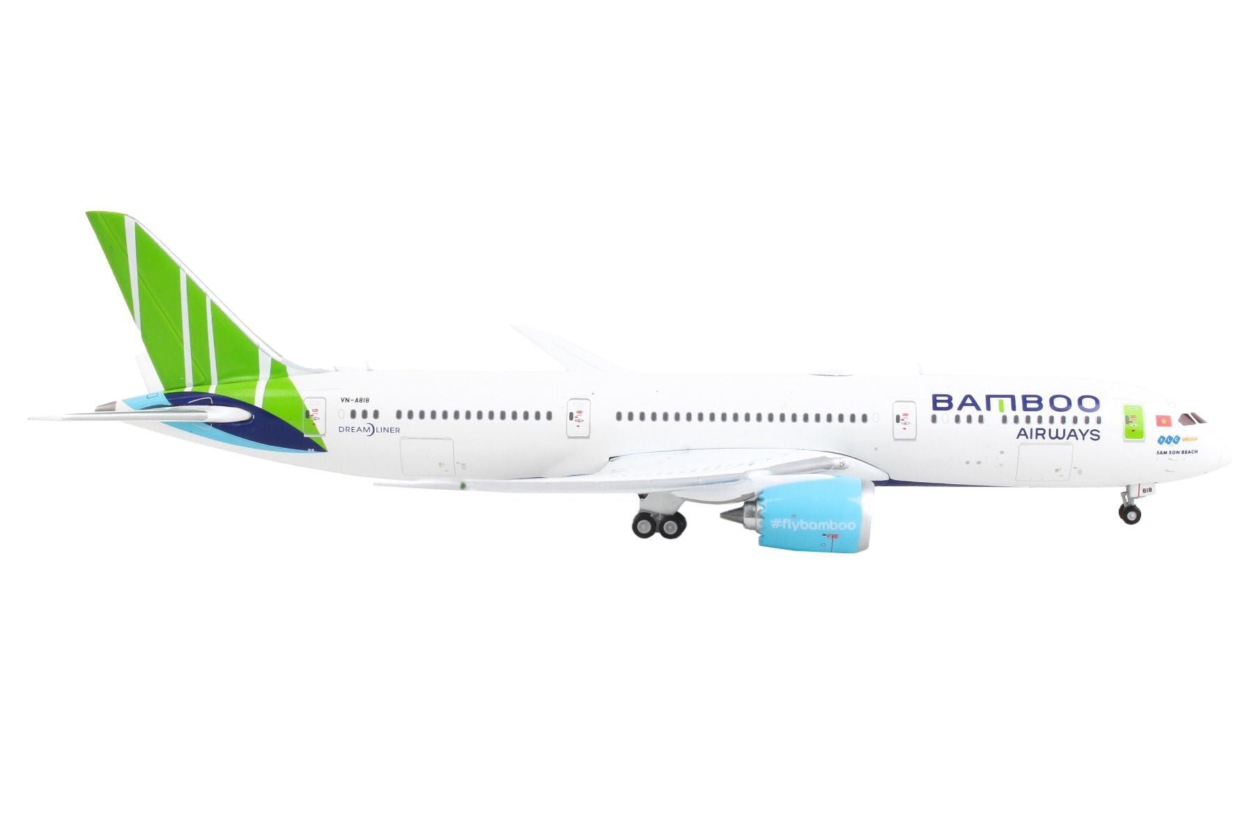 Boeing 787-9 Commercial Aircraft &quot;Bamboo Airways&quot; White with Green Tail 1/400 Diecast Model Airplane by GeminiJets